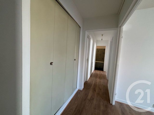 Appartement F2 à louer - 2 pièces - 52.84 m2 - CHARTRES - 28 - CENTRE - Century 21 Maitrejean Immobilier