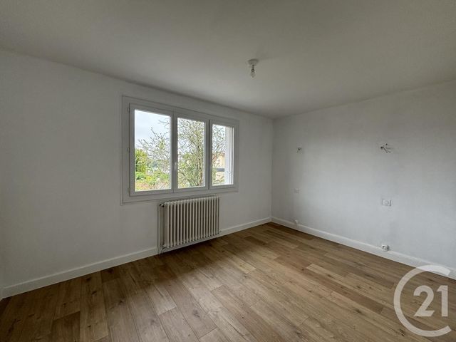 maison à louer - 4 pièces - 92.76 m2 - CHARTRES - 28 - CENTRE - Century 21 Maitrejean Immobilier