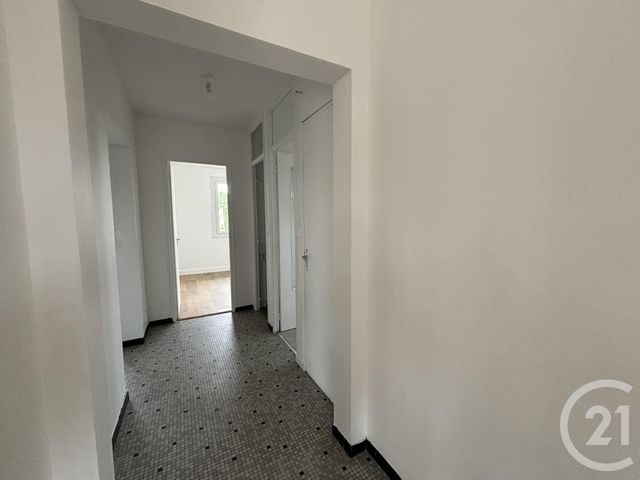 maison à louer - 4 pièces - 92.76 m2 - CHARTRES - 28 - CENTRE - Century 21 Maitrejean Immobilier