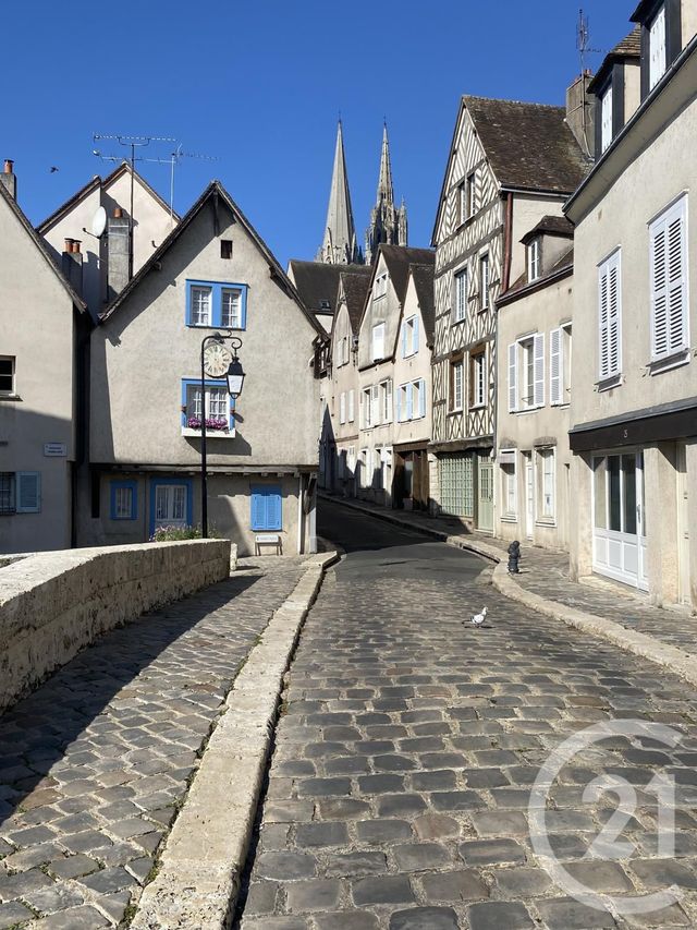 Appartement F2 à louer - 2 pièces - 69.02 m2 - CHARTRES - 28 - CENTRE - Century 21 Maitrejean Immobilier