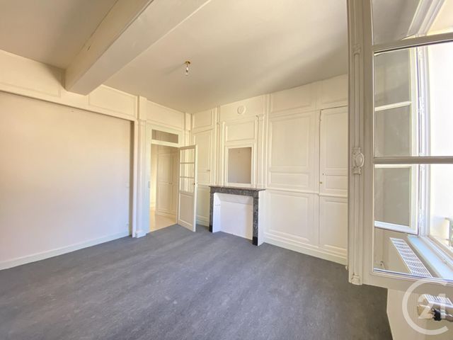 Appartement F2 à louer - 2 pièces - 69.02 m2 - CHARTRES - 28 - CENTRE - Century 21 Maitrejean Immobilier