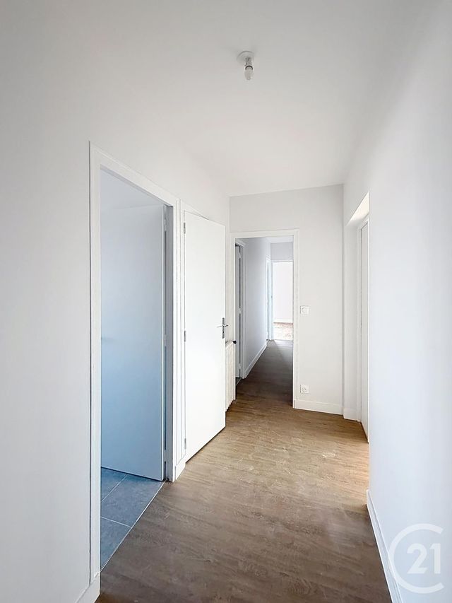 Appartement F4 à vendre - 4 pièces - 85.0 m2 - CHARTRES - 28 - CENTRE - Century 21 Maitrejean Immobilier