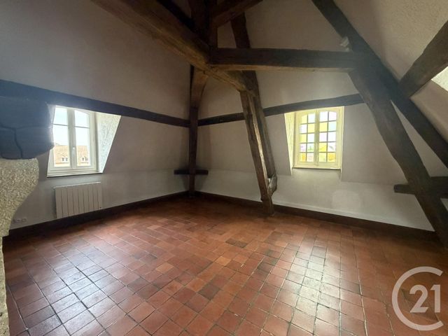 Appartement F5 à louer - 5 pièces - 108.0 m2 - CHARTRES - 28 - CENTRE - Century 21 Maitrejean Immobilier