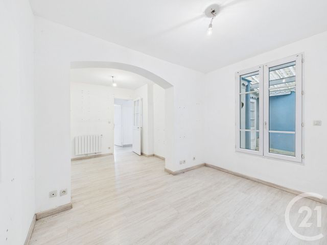 Appartement T3 à vendre - 3 pièces - 64.54 m2 - CHARTRES - 28 - CENTRE - Century 21 Maitrejean Immobilier