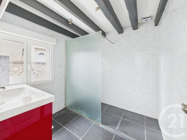 Appartement T3 à vendre - 3 pièces - 64.54 m2 - CHARTRES - 28 - CENTRE - Century 21 Maitrejean Immobilier