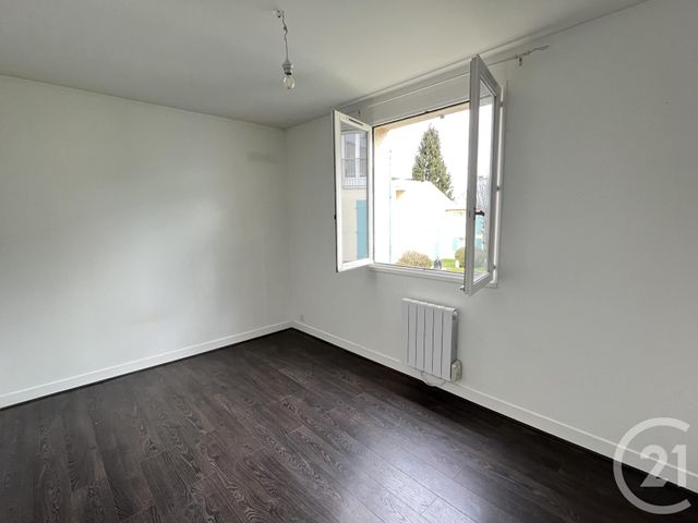 Appartement F3 à louer - 3 pièces - 70.0 m2 - LE COUDRAY - 28 - CENTRE - Century 21 Maitrejean Immobilier