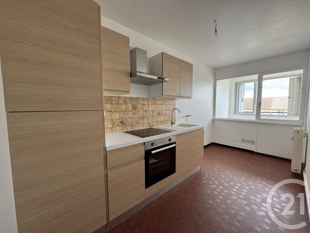 Appartement T3 à louer - 3 pièces - 68.11 m2 - CHARTRES - 28 - CENTRE - Century 21 Maitrejean Immobilier