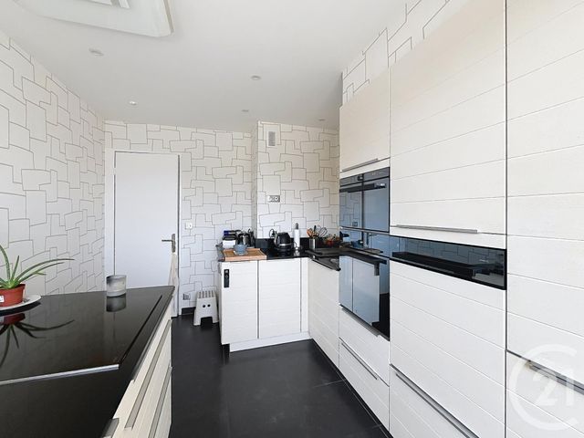 Appartement F3 à vendre - 3 pièces - 85.0 m2 - LUISANT - 28 - CENTRE - Century 21 Maitrejean Immobilier