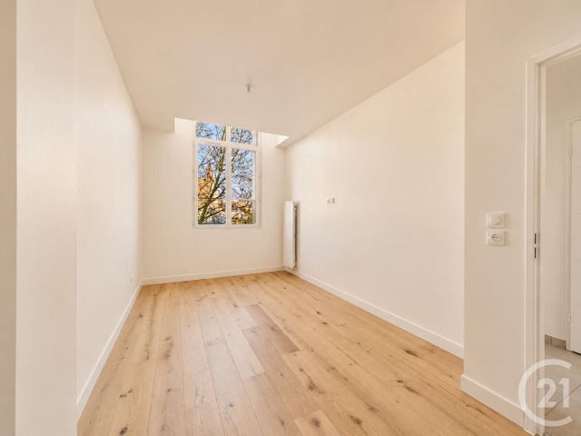 Appartement T3 à vendre - 3 pièces - 65.88 m2 - CHARTRES - 28 - CENTRE - Century 21 Maitrejean Immobilier