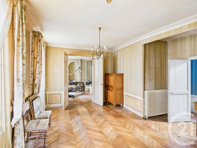 Appartement F4 à vendre - 5 pièces - 111.05 m2 - CHARTRES - 28 - CENTRE - Century 21 Maitrejean Immobilier