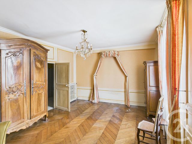 Appartement F4 à vendre - 5 pièces - 111.05 m2 - CHARTRES - 28 - CENTRE - Century 21 Maitrejean Immobilier