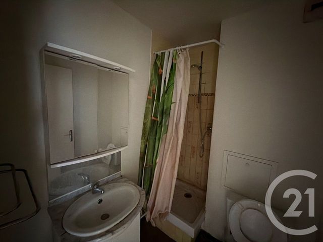 Appartement F1 à vendre - 1 pièce - 20.12 m2 - CHARTRES - 28 - CENTRE - Century 21 Maitrejean Immobilier