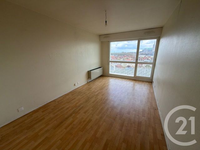 Appartement F1 à vendre - 1 pièce - 20.12 m2 - CHARTRES - 28 - CENTRE - Century 21 Maitrejean Immobilier