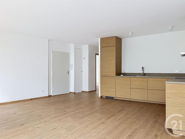 Appartement F3 à vendre - 3 pièces - 72.29 m2 - CHARTRES - 28 - CENTRE - Century 21 Maitrejean Immobilier