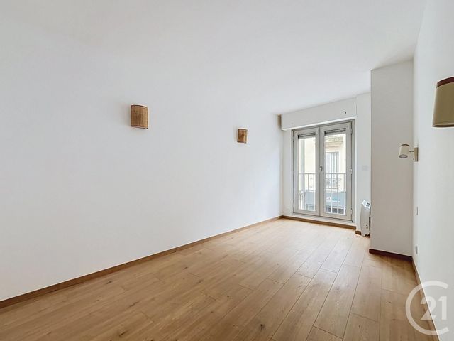 Appartement F3 à vendre - 3 pièces - 72.29 m2 - CHARTRES - 28 - CENTRE - Century 21 Maitrejean Immobilier