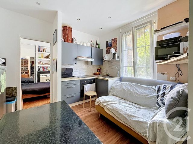 Appartement T2 à vendre - 2 pièces - 26.63 m2 - CHARTRES - 28 - CENTRE - Century 21 Maitrejean Immobilier