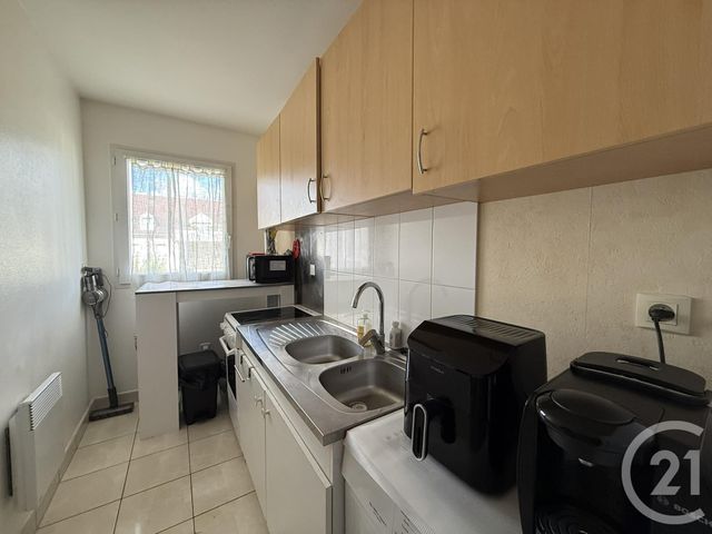 Appartement F2 à louer - 2 pièces - 42.93 m2 - MAINVILLIERS - 28 - CENTRE - Century 21 Maitrejean Immobilier