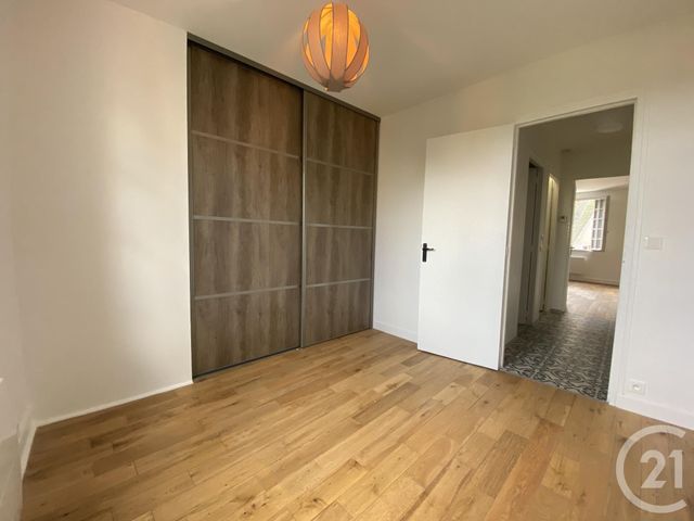 Appartement F2 à louer - 2 pièces - 46.77 m2 - CHARTRES - 28 - CENTRE - Century 21 Maitrejean Immobilier