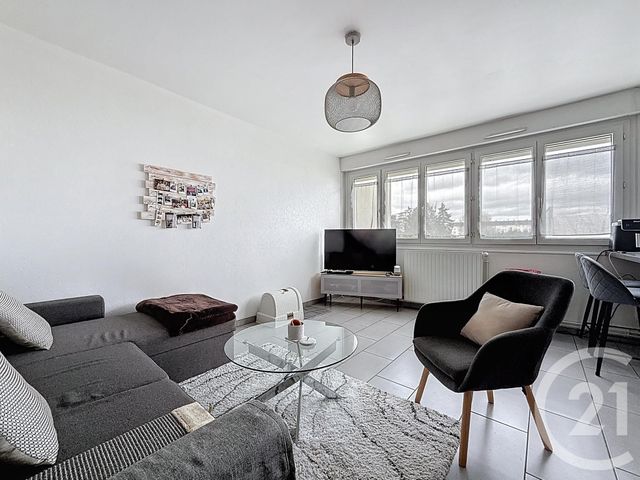 Appartement T2 à louer - 2 pièces - 47.89 m2 - CHARTRES - 28 - CENTRE - Century 21 Maitrejean Immobilier