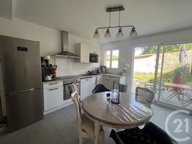 maison à louer - 4 pièces - 89.97 m2 - CHARTRES - 28 - CENTRE - Century 21 Maitrejean Immobilier