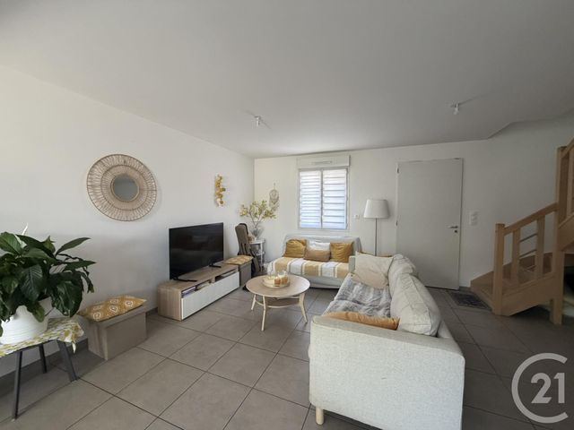 maison à louer - 4 pièces - 89.97 m2 - CHARTRES - 28 - CENTRE - Century 21 Maitrejean Immobilier