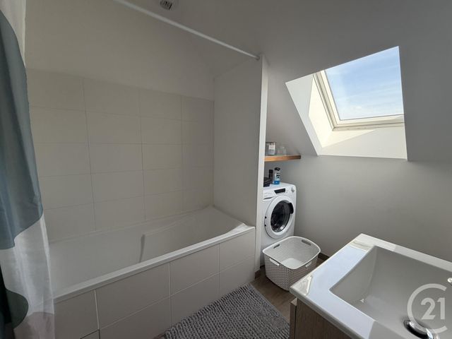 maison à louer - 4 pièces - 89.97 m2 - CHARTRES - 28 - CENTRE - Century 21 Maitrejean Immobilier