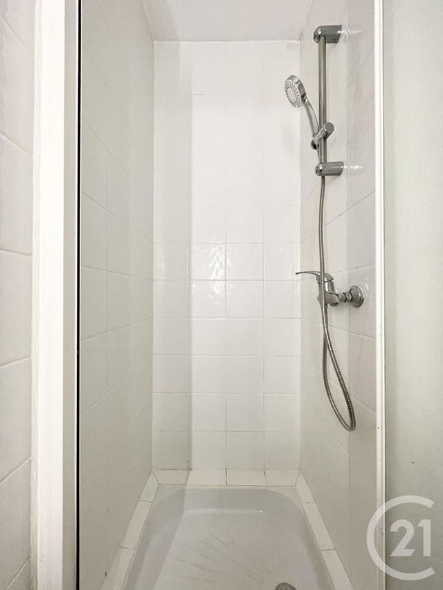 Appartement F2 à louer - 2 pièces - 51.65 m2 - CHARTRES - 28 - CENTRE - Century 21 Maitrejean Immobilier