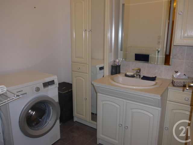 Appartement F2 à vendre - 2 pièces - 60.22 m2 - CHARTRES - 28 - CENTRE - Century 21 Maitrejean Immobilier