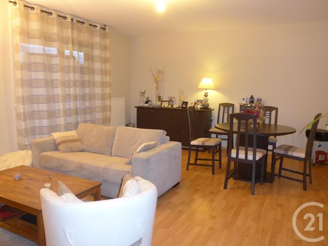 Appartement F2 à vendre - 2 pièces - 60.22 m2 - CHARTRES - 28 - CENTRE - Century 21 Maitrejean Immobilier