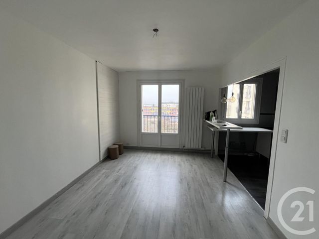 Appartement F2 à louer - 2 pièces - 43.5 m2 - CHARTRES - 28 - CENTRE - Century 21 Maitrejean Immobilier