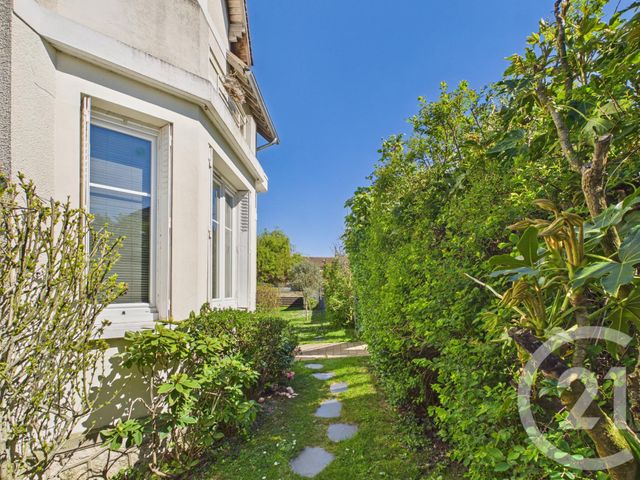 maison à vendre - 5 pièces - 105.0 m2 - CHARTRES - 28 - CENTRE - Century 21 Maitrejean Immobilier