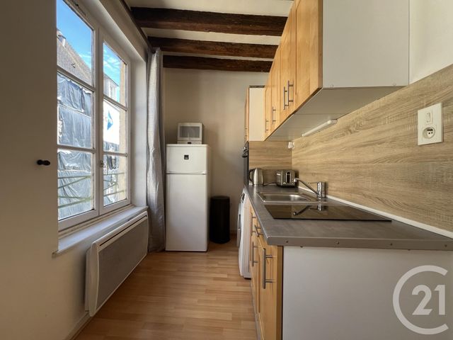 Appartement F2 à louer - 2 pièces - 36.42 m2 - CHARTRES - 28 - CENTRE - Century 21 Maitrejean Immobilier