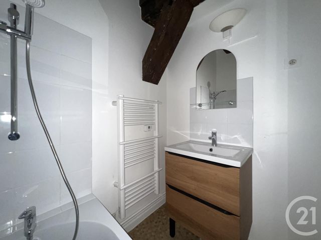 Appartement F2 à louer - 2 pièces - 36.42 m2 - CHARTRES - 28 - CENTRE - Century 21 Maitrejean Immobilier