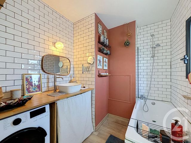 Appartement Duplex à vendre - 3 pièces - 65.0 m2 - CHARTRES - 28 - CENTRE - Century 21 Maitrejean Immobilier