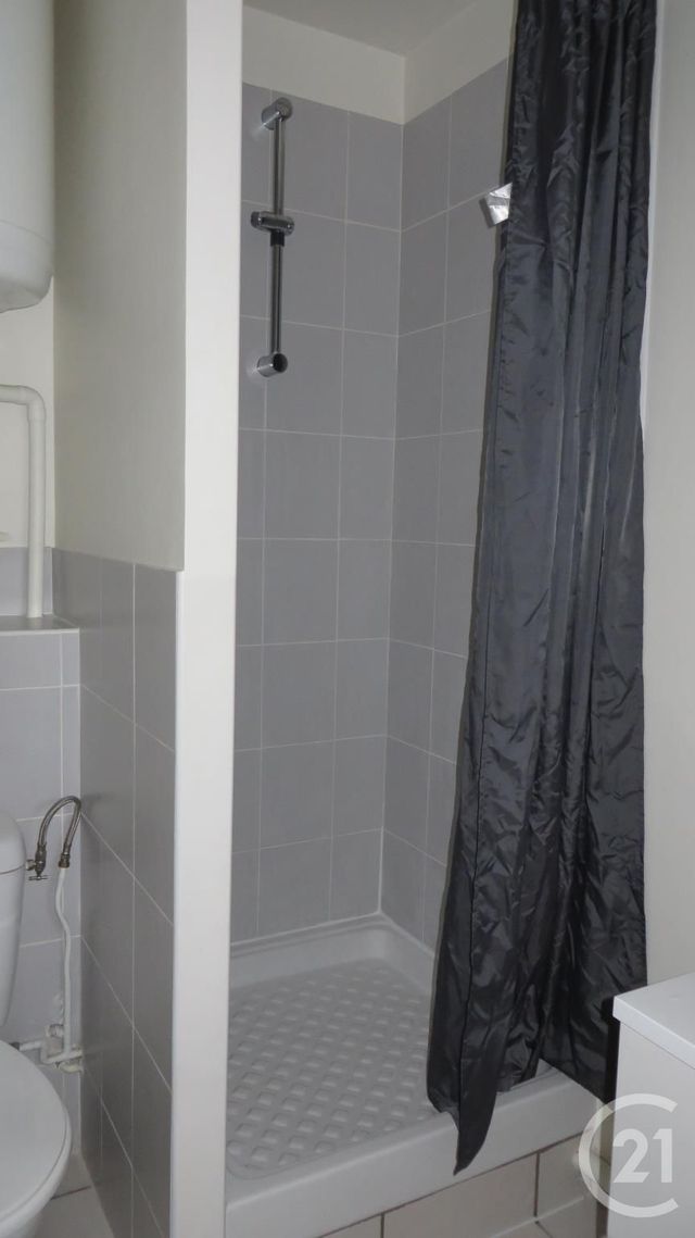 Appartement Studio à louer - 1 pièce - 19.41 m2 - CHARTRES - 28 - CENTRE - Century 21 Maitrejean Immobilier
