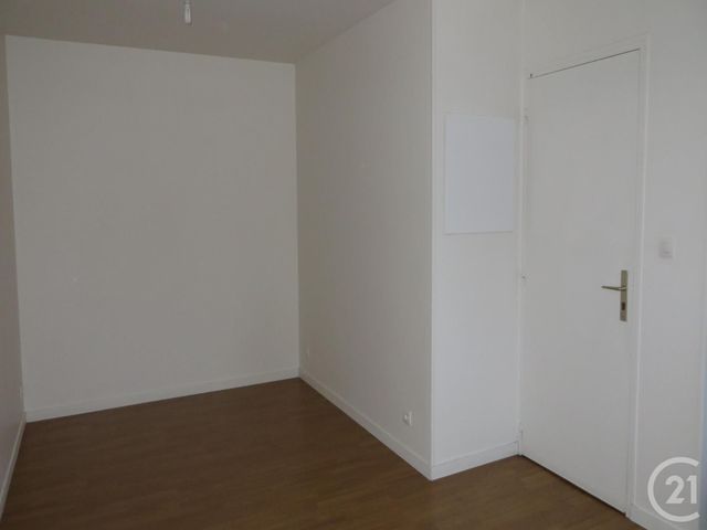 Appartement Studio à louer - 1 pièce - 19.41 m2 - CHARTRES - 28 - CENTRE - Century 21 Maitrejean Immobilier