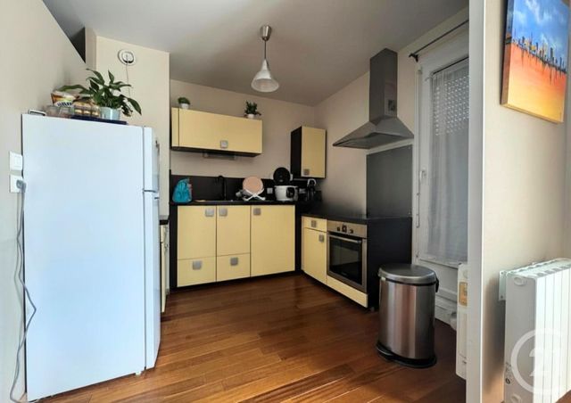 Appartement T1 à louer - 1 pièce - 34.17 m2 - CHARTRES - 28 - CENTRE - Century 21 Maitrejean Immobilier