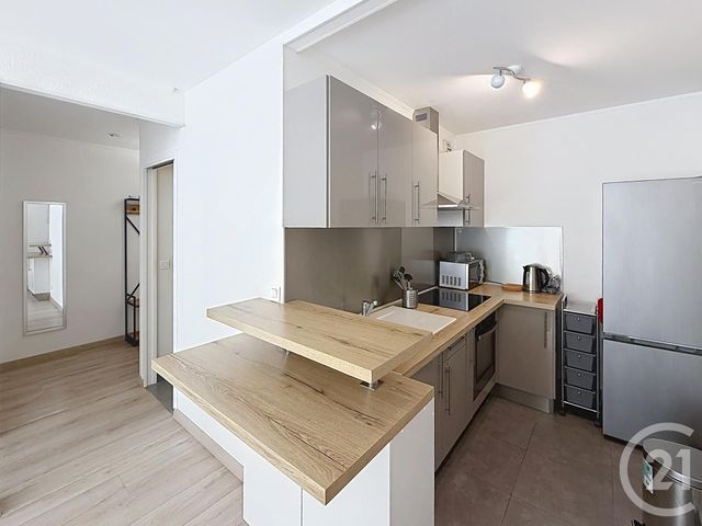 Appartement F2 à vendre - 2 pièces - 38.44 m2 - CHARTRES - 28 - CENTRE - Century 21 Maitrejean Immobilier