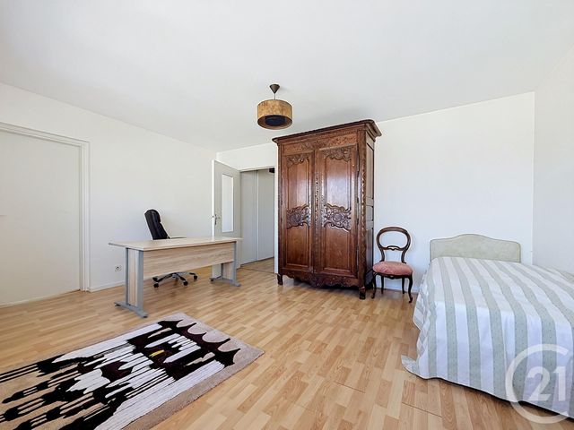 Appartement Studio à vendre - 1 pièce - 36.26 m2 - CHARTRES - 28 - CENTRE - Century 21 Maitrejean Immobilier
