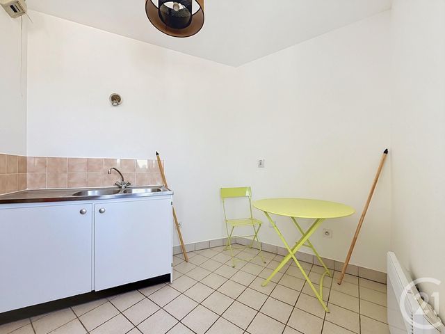 Appartement Studio à vendre - 1 pièce - 36.26 m2 - CHARTRES - 28 - CENTRE - Century 21 Maitrejean Immobilier