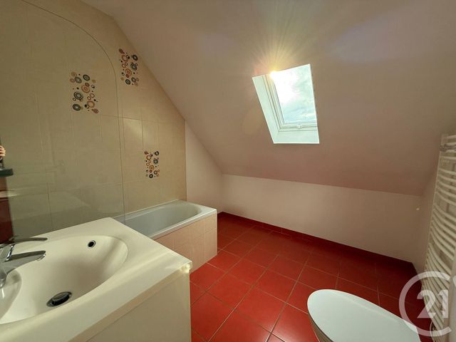 maison à louer - 4 pièces - 78.08 m2 - CHARTRES - 28 - CENTRE - Century 21 Maitrejean Immobilier
