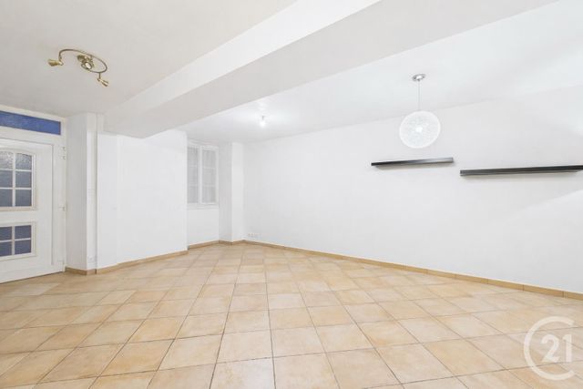 maison à louer - 4 pièces - 84.26 m2 - CHARTRES - 28 - CENTRE - Century 21 Maitrejean Immobilier