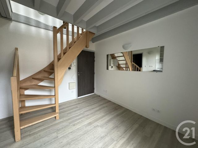 Appartement T2 à louer - 2 pièces - 19.89 m2 - CHARTRES - 28 - CENTRE - Century 21 Maitrejean Immobilier