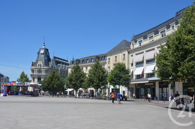 Appartement F3 à louer - 3 pièces - 52.78 m2 - CHARTRES - 28 - CENTRE - Century 21 Maitrejean Immobilier