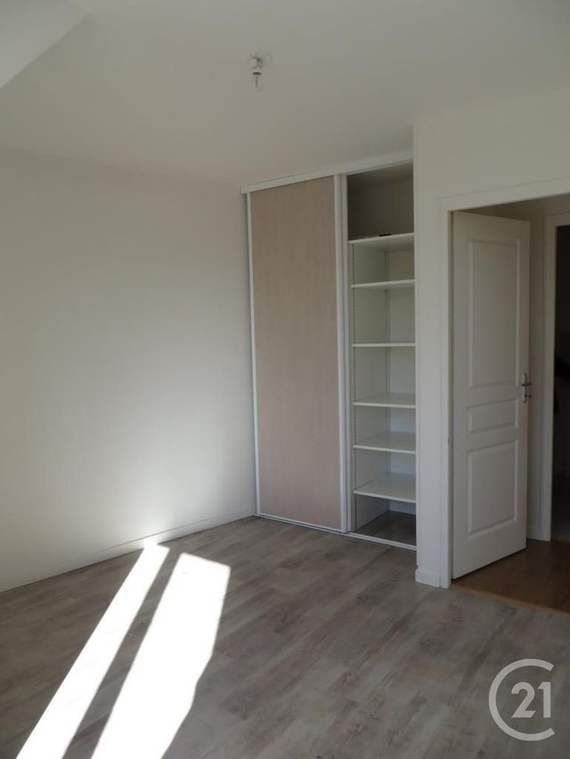 Appartement F3 à louer - 3 pièces - 52.78 m2 - CHARTRES - 28 - CENTRE - Century 21 Maitrejean Immobilier