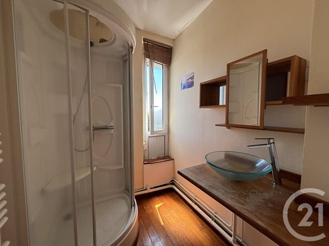 Appartement F3 à louer - 3 pièces - 77.65 m2 - CHARTRES - 28 - CENTRE - Century 21 Maitrejean Immobilier