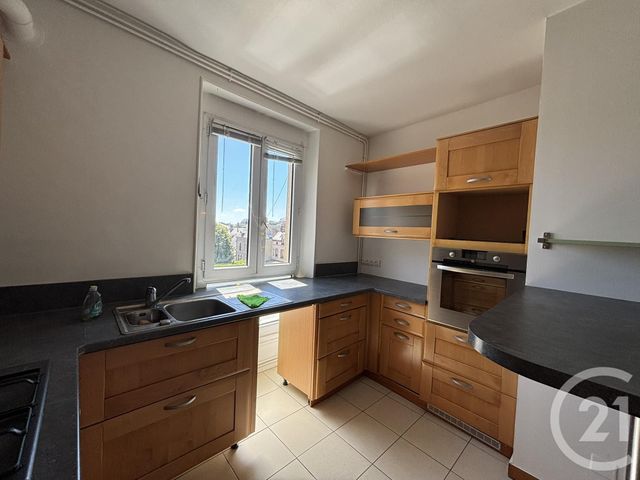 Appartement F3 à louer - 3 pièces - 77.65 m2 - CHARTRES - 28 - CENTRE - Century 21 Maitrejean Immobilier