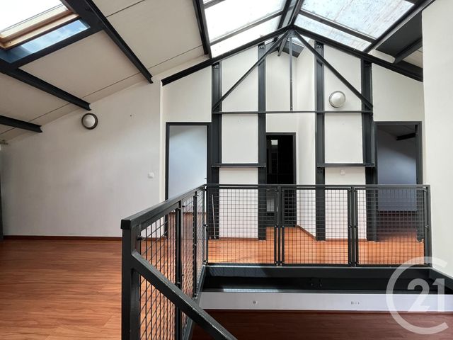 Appartement Loft à vendre - 4 pièces - 108.23 m2 - CHARTRES - 28 - CENTRE - Century 21 Maitrejean Immobilier