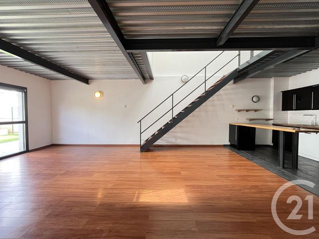 Appartement Loft à vendre - 4 pièces - 108.23 m2 - CHARTRES - 28 - CENTRE - Century 21 Maitrejean Immobilier