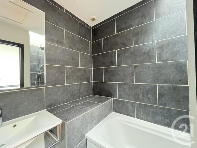 Appartement Loft à vendre - 4 pièces - 108.23 m2 - CHARTRES - 28 - CENTRE - Century 21 Maitrejean Immobilier